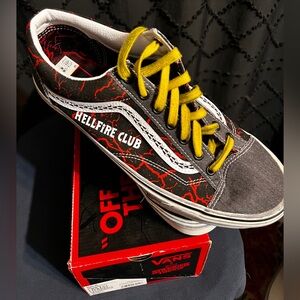 😈Stranger Things😈 Hellfire Club Vans